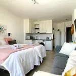 Benalmadena Studio Home With Sea View, Very Near The Beach